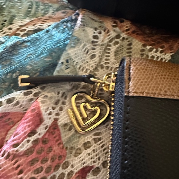 Calvin Klein Wallet with Black & Brown Leather. Two Tone Leather Color Blocking - Picture 11 of 16